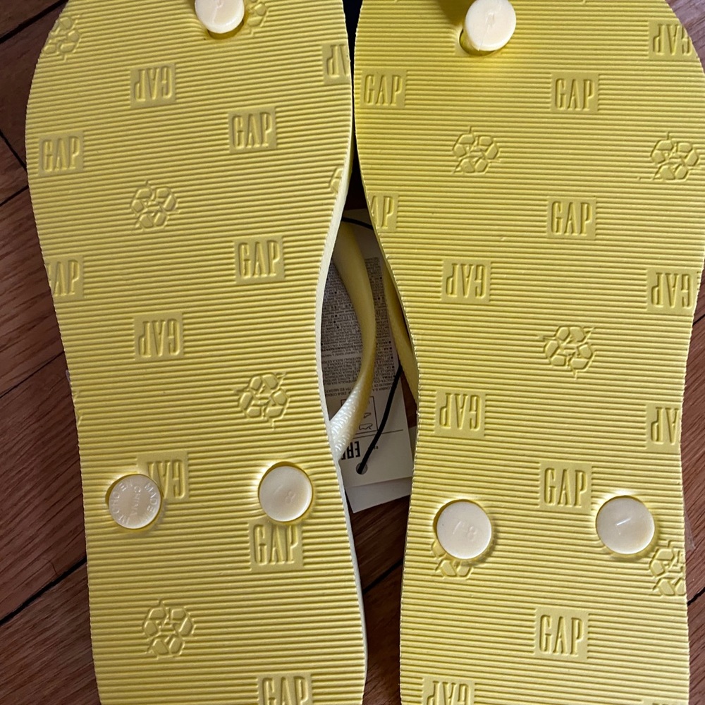 New Yellow Rubber Flip-Flops-phosphorus yellow - Picture 5 of 5